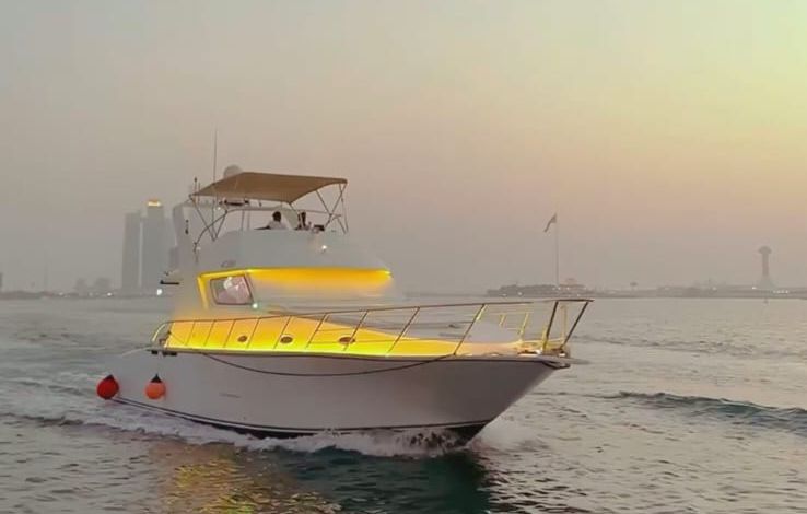 sunshine yacht exterior